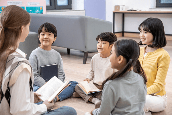 아이들의 독서토론 이미지